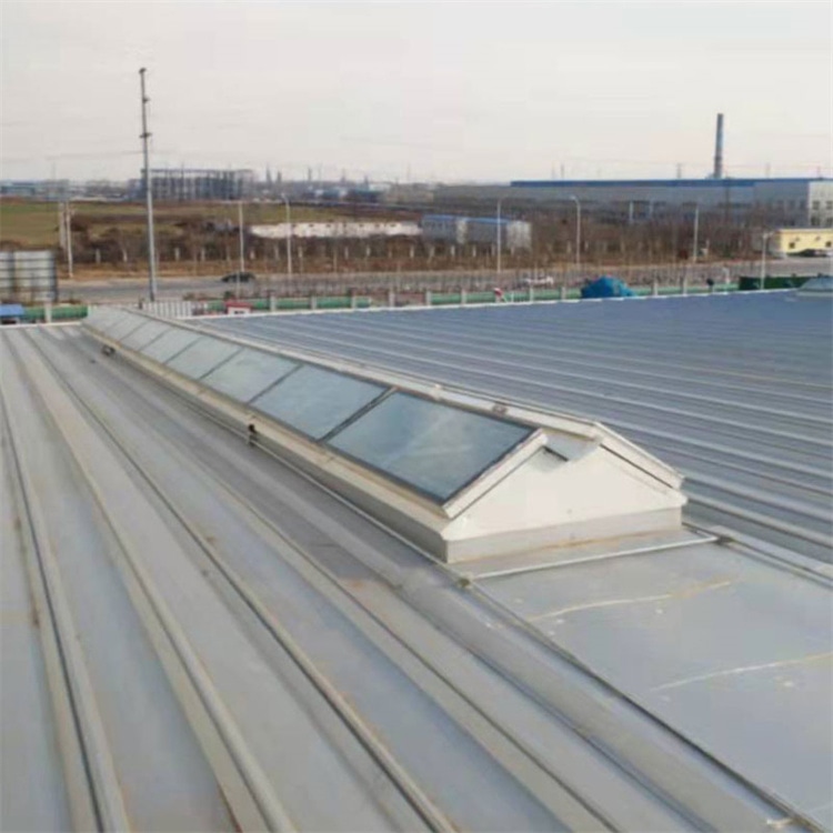 三角形通风天窗